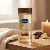 روغن بدن وازل این مدل Cocoa Butter حجم 200 میلیلیتر حاوی کره کاکائو خالص، ترمیمکننده پوست خشک و حساس، جذب سریع، حفظ رطوبت و ایجاد حس بدون چربی